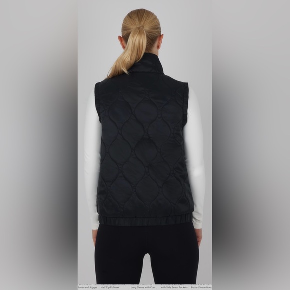90 Degree By Reflex Women's Black Puffer Vest - Picture 7 of 10